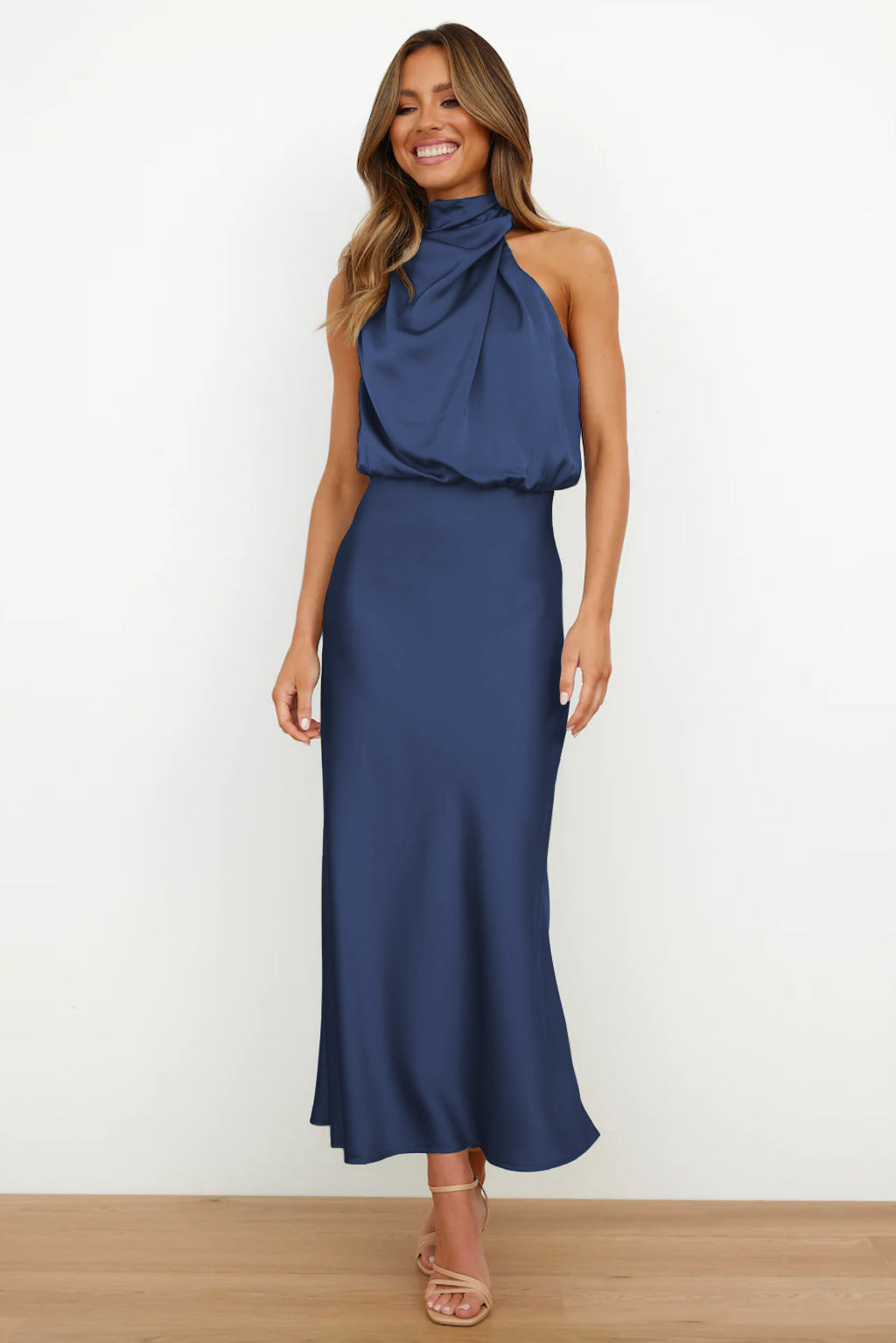 Veleta | Robe longue en satin