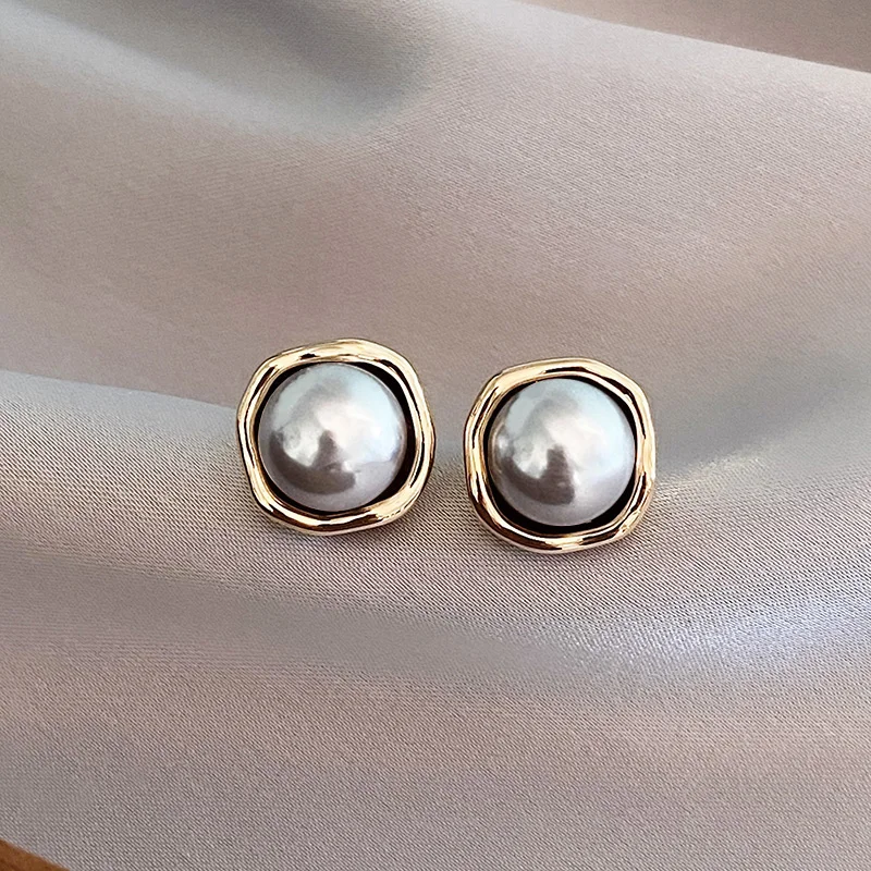 Boucles d'oreilles vintage élégantes