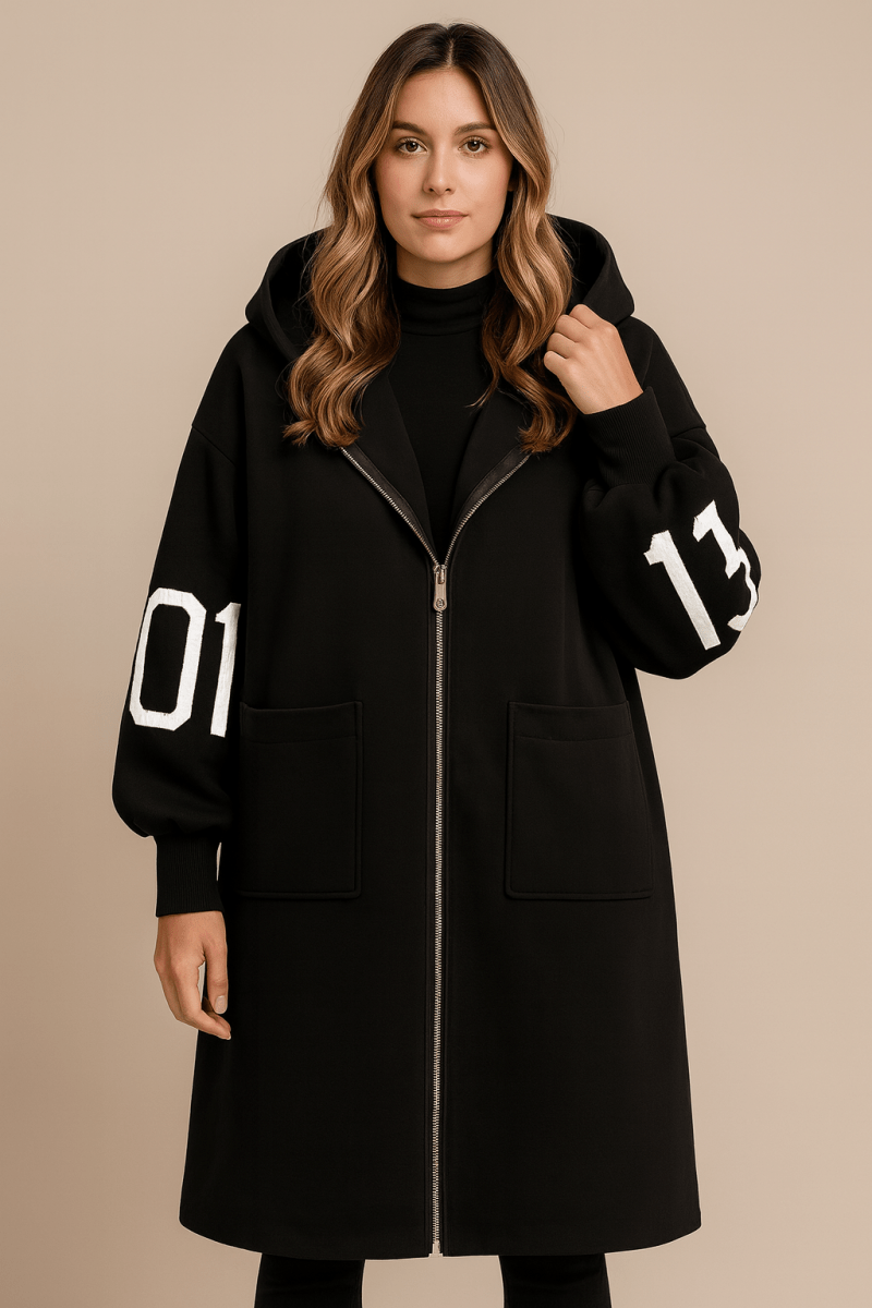SELENE | Manteau Long en Maille avec Capuche