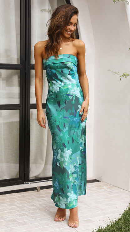Thesa | Robe en satin sans manches